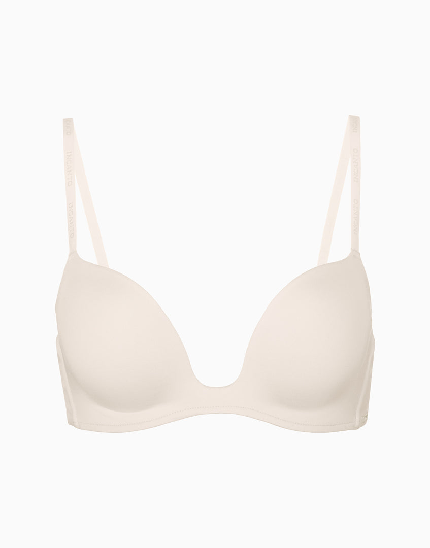 https://onwavecloud.it/incantoitaly/foto/pic_cd10692spaceskin_whitespacesand_1_feed_photo.jpg