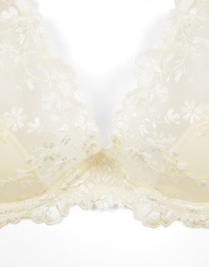 https://onwavecloud.it/incantoitaly/foto/pic_cd11758_898_cream_6.jpg