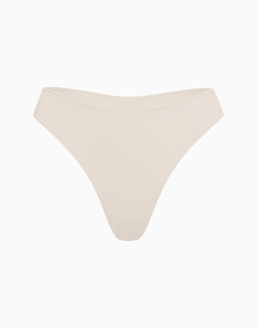 https://onwavecloud.it/incantoitaly/foto/pic_cd37258spaceskin_whitespacesand_3_feed_photo.jpg