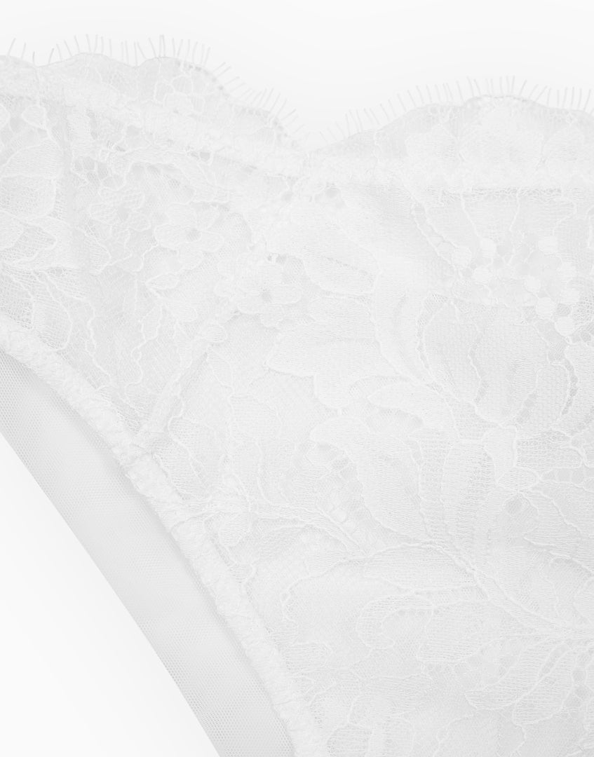 https://onwavecloud.it/incantoitaly/foto/pic_cd37809_901_bianco_9.jpg