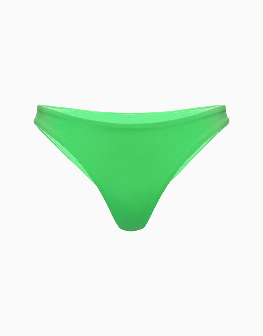 https://onwavecloud.it/incantoitaly/foto/pic_id37440_352_verde_4_feed_photo.jpg