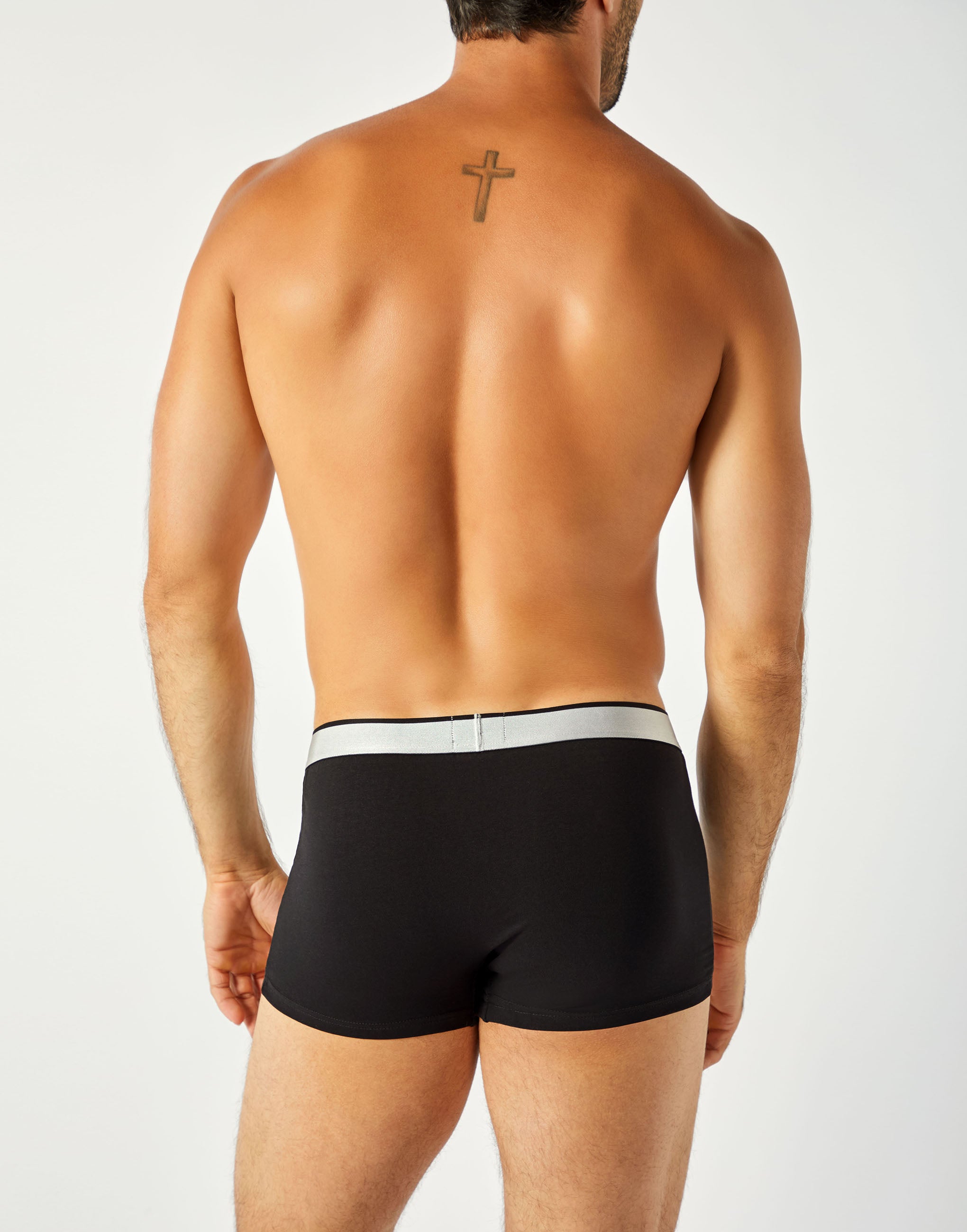 Боксеры BU921