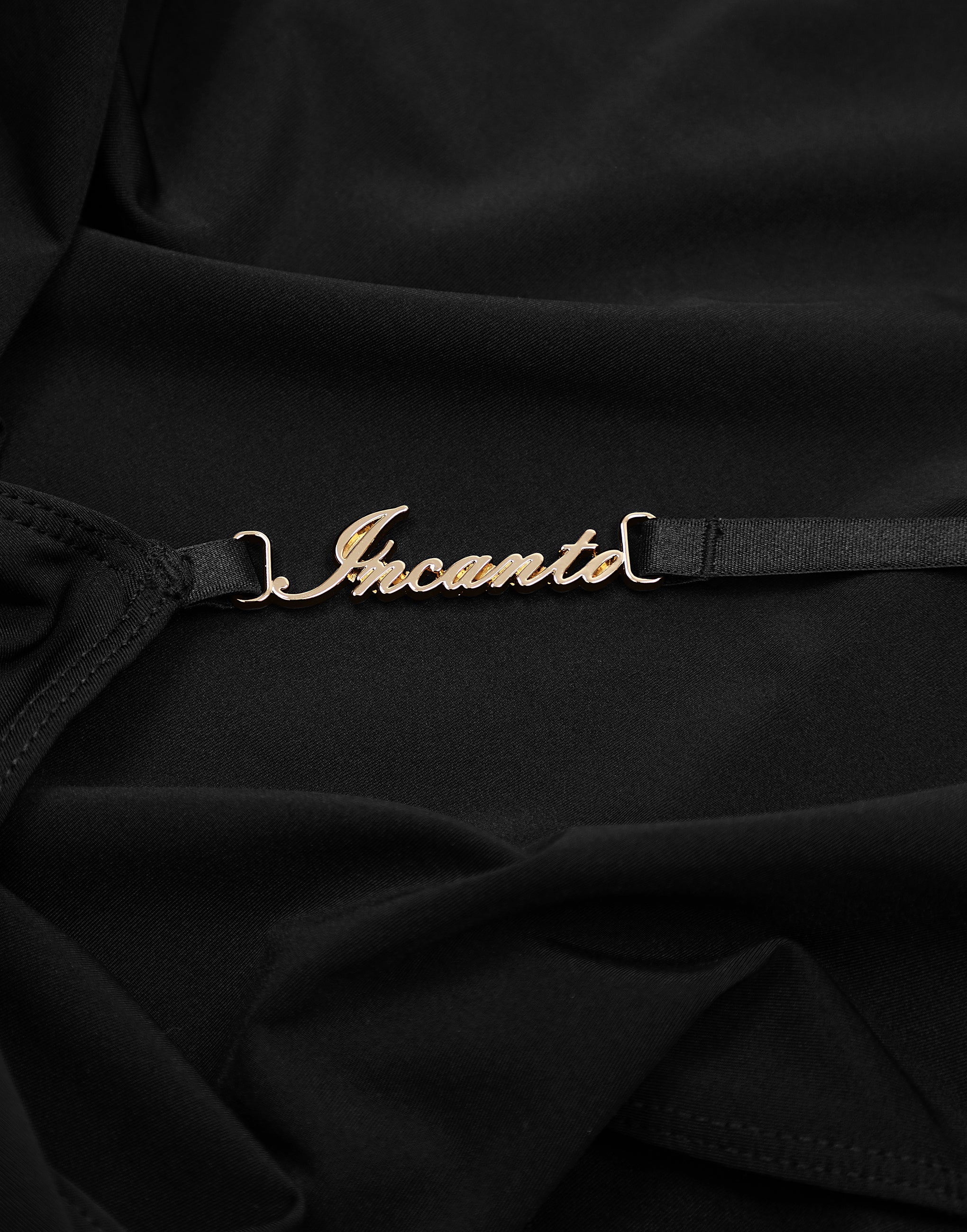 CD823 Комплект из топа и шорт