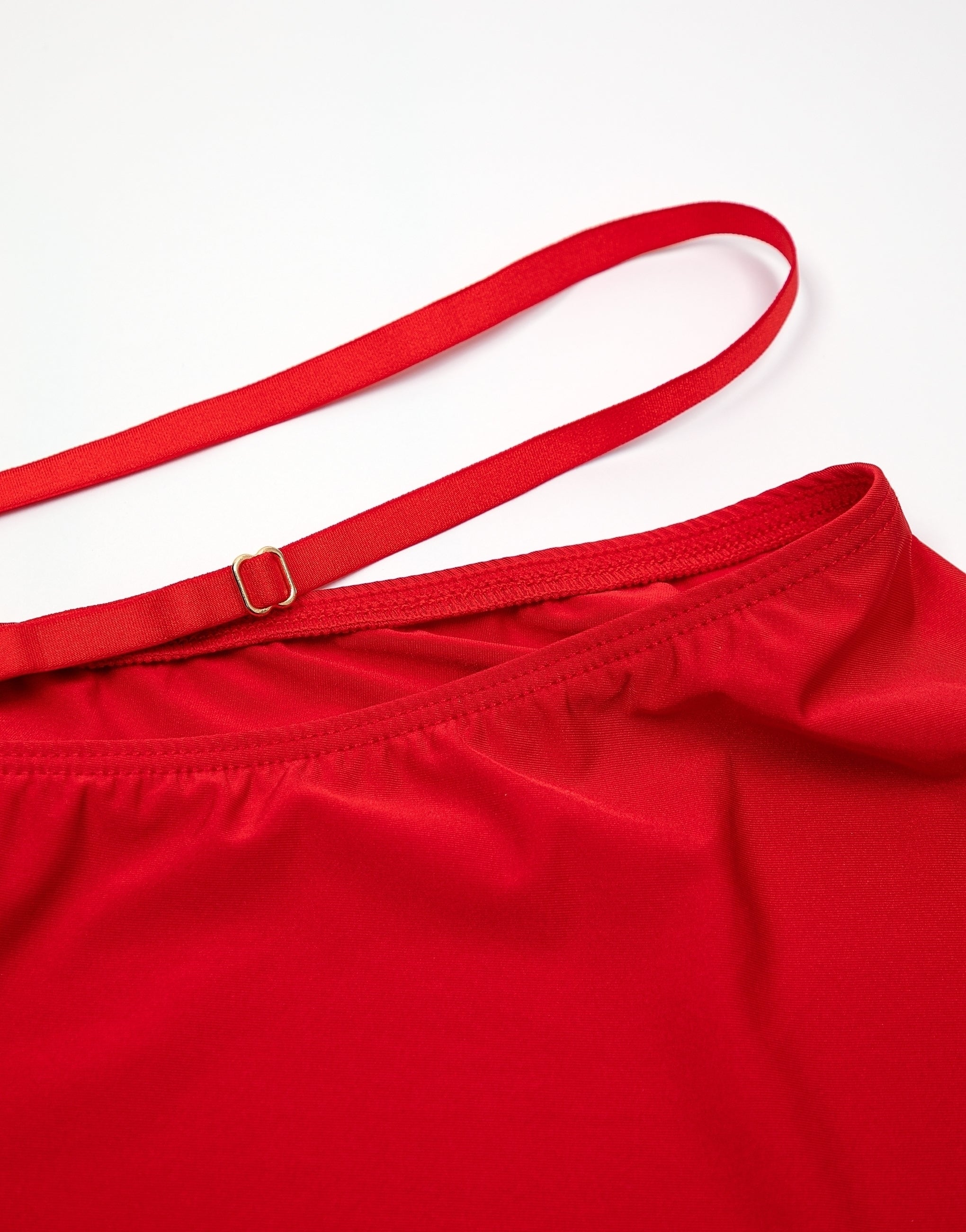 CD823 Комплект из топа и шорт