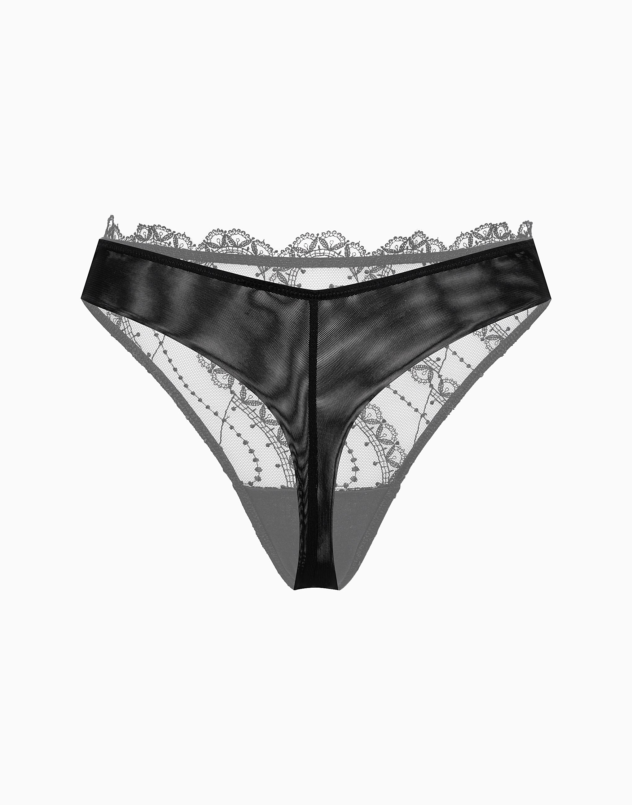 CD688 стринги