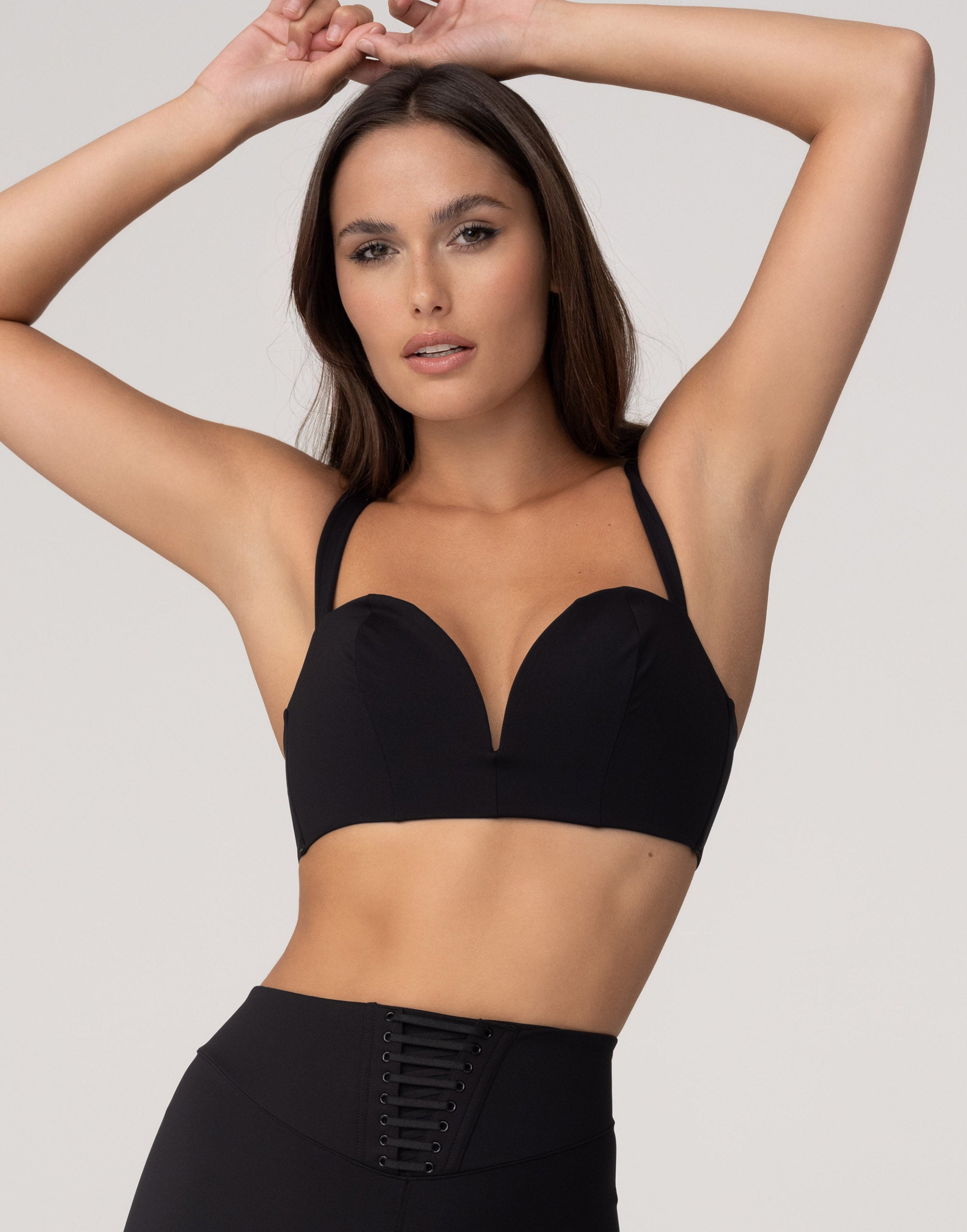 Укороченный топ CD692